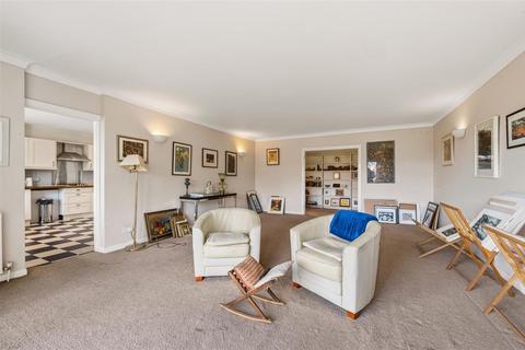 2 bedroom apartment for sale, Hayes Court, Sunnyside, Wimbledon Village, SW19