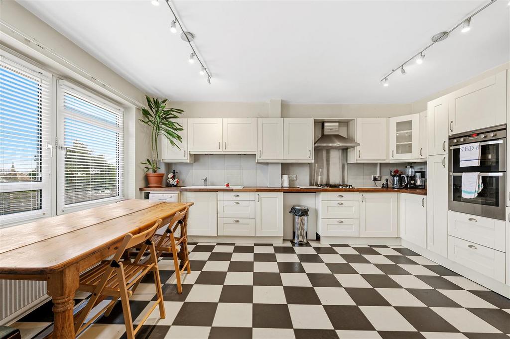 1, Hayes Court-11.jpg