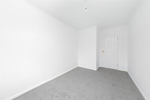 2 bedroom apartment for sale, Tupwood Lane, Caterham CR3