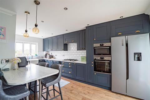 3 bedroom detached house for sale, Newts Way, St. Leonards-On-Sea