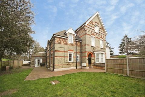 undefined, Havelock Road, Luton LU2