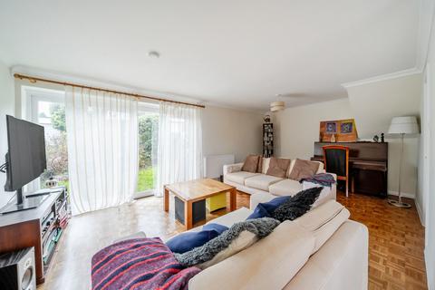 undefined, Dunedin Drive, Caterham CR3