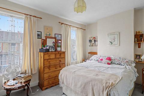 2 bedroom terraced house for sale, Pemdevon Road, Croydon