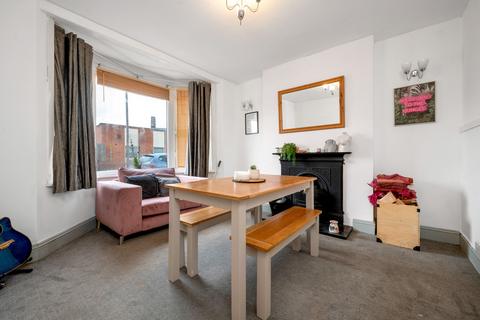 4 bedroom terraced house for sale, Space & Character on Kings Road, Melton Mowbray, LE13 1QF