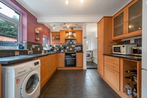 4 bedroom terraced house for sale, Space & Character on Kings Road, Melton Mowbray, LE13 1QF