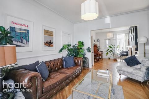 3 bedroom terraced house for sale, Retreat Road, Westcliff-On-Sea