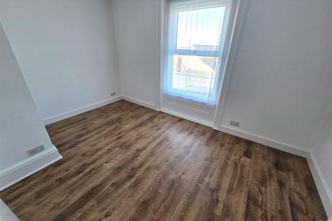 undefined, London Road South, Lowestoft