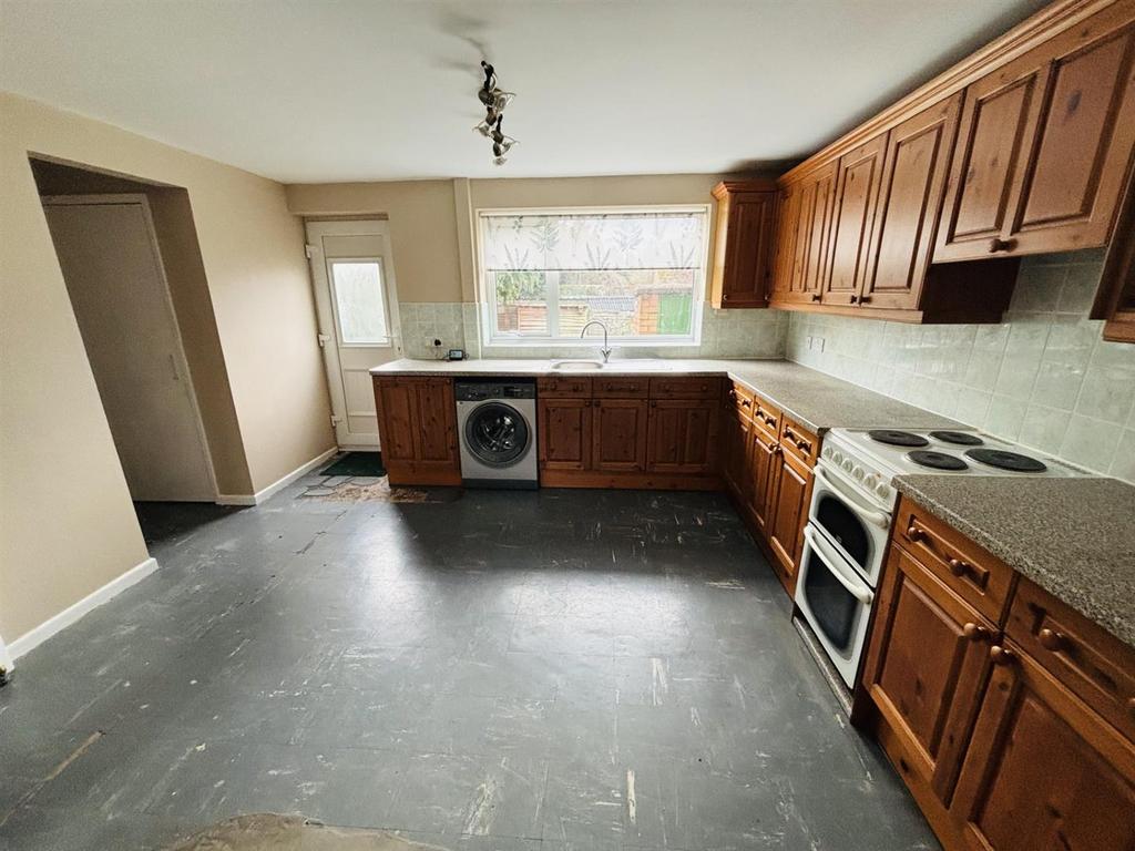 Kitchen2 MC.jpg
