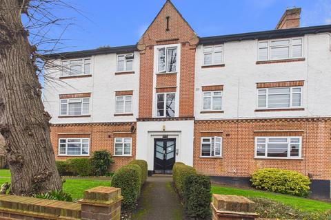 undefined, Manor Court, Twickenham