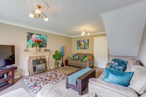 4 bedroom detached house for sale, Deer Park Drive, Nottingham NG5