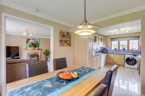 4 bedroom detached house for sale, Deer Park Drive, Nottingham NG5