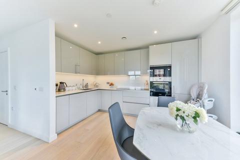2 bedroom flat for sale, Weymouth Building, Elephant Park, Deacon Street, Elephant & Castle, London, SE17