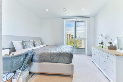 2 bedroom flat for sale, Weymouth Building, Elephant Park, Deacon Street, Elephant & Castle, London, SE17