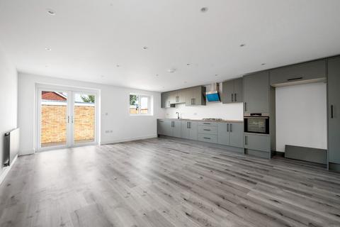 undefined, Stunning Extended Home at Grange Drive, LE13 1EY