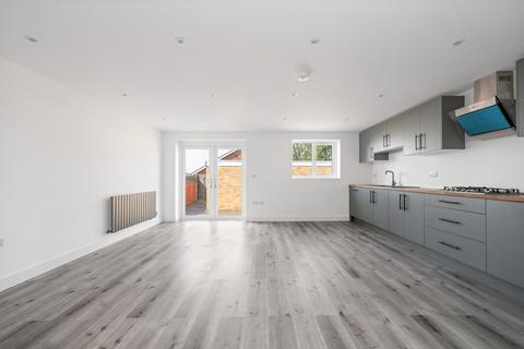 undefined, Stunning Extended Home at Grange Drive, LE13 1EY