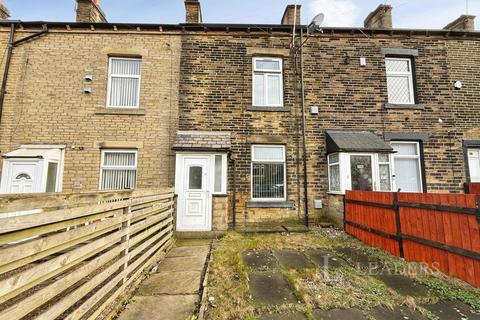 2 bedroom terraced house to rent, Smiddles Lane, Bradford, West Yorkshire, BD5