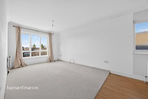 2 bedroom flat for sale, Woodcote Road, Wallington