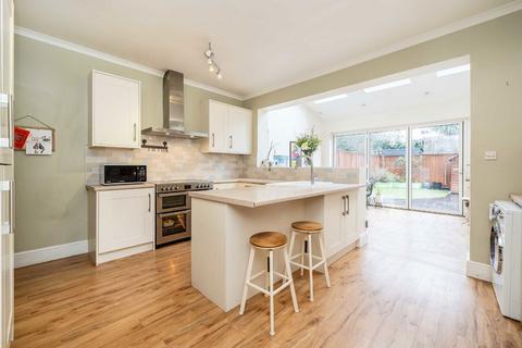 undefined, Drayton Avenue, London W13