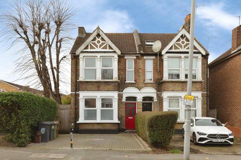 Chingford Mount Road, London E4