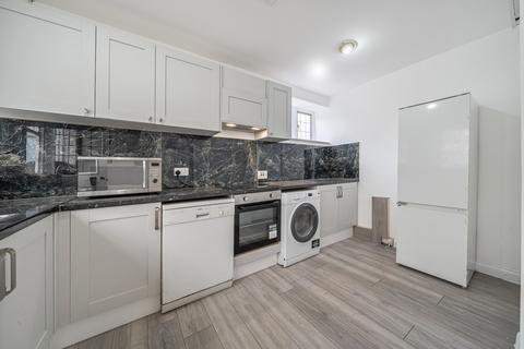 3 bedroom semi-detached house for sale, Newstead Avenue, Orpington