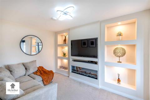 4 bedroom detached house for sale, Robinets Green, Harworth & Bircotes, Doncaster, South Yorkshire, DN11