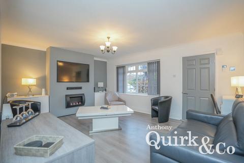 undefined, Vaulx Road, Canvey Island, SS8