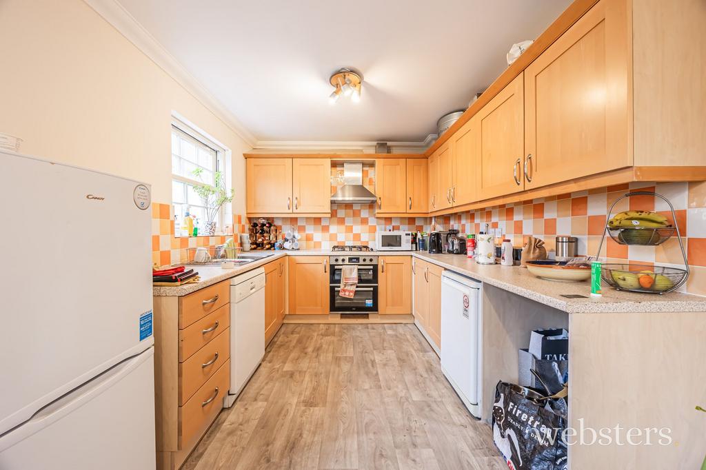 Kitchen / Breakfast Room