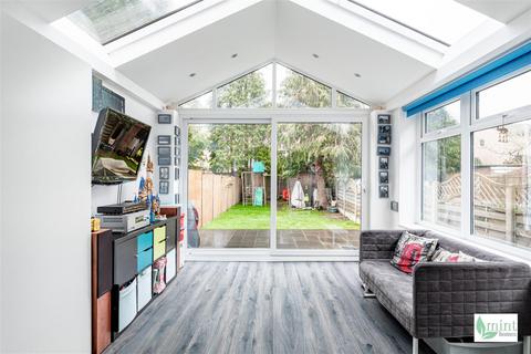 undefined, Kings Road, Addlestone KT15