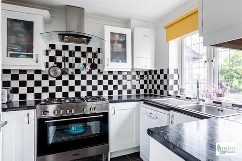 undefined, Kings Road, Addlestone KT15
