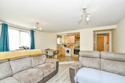 undefined, Harrier Close, Calne