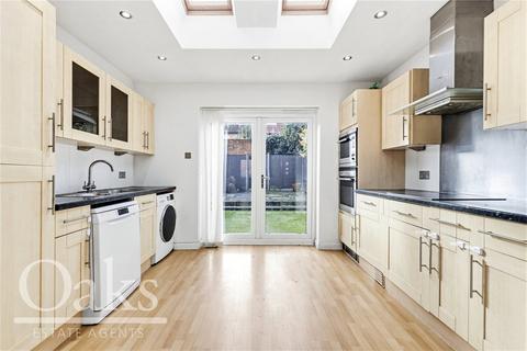 3 bedroom terraced house for sale, Davies Close, Addiscombe