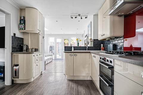 3 bedroom semi-detached house for sale, The Commons, Welwyn Garden City, AL7