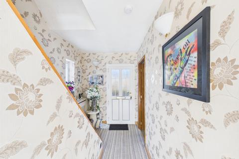 3 bedroom semi-detached house for sale, Wadebridge Grove, Hull,  HU9 5AZ