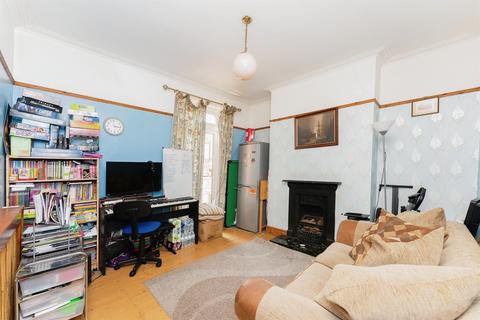 4 bedroom terraced house for sale, Grosvenor Road, Wallasey