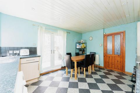 4 bedroom terraced house for sale, Grosvenor Road, Wallasey