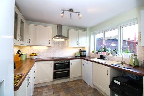 3 bedroom terraced house for sale, Raleigh Crescent, Stevenage SG2