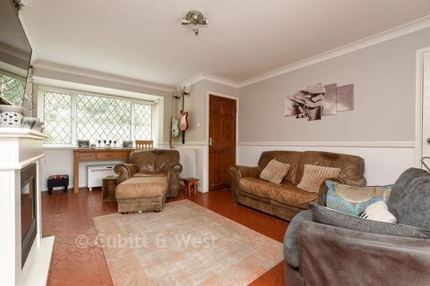 undefined, Forest Close, Crawley Down RH10