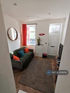 2 bedroom terraced house to rent, Easthorpe Street, Ruddington, Nottingham, NG11