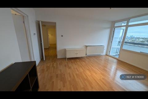 2 bedroom flat to rent, Landmark Heights, London, E5