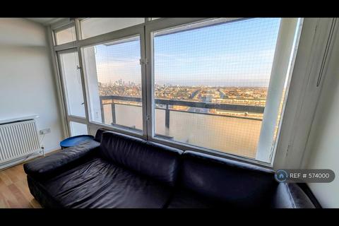 2 bedroom flat to rent, Landmark Heights, London, E5