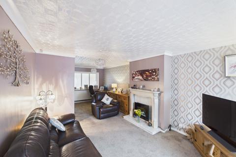 3 bedroom terraced house for sale, Sutton House Road, Hull, HU8 0NJ