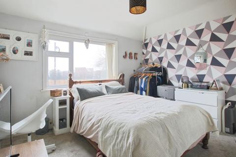 3 bedroom semi-detached house for sale, Hopkins Street, Hull, HU9 5XU