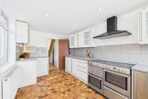3 bedroom terraced house for sale, Albert Avenue, Anlaby Road, Hull, HU3 6QG