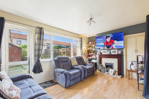 3 bedroom semi-detached house for sale, Coltman Avenue, Beverley, HU17 9DP