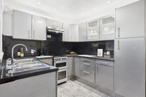 undefined, Fulford Crescent, Willerby, Hull, HU10 6NP