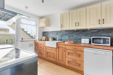 2 bedroom flat for sale, The Drive, Hove, BN3