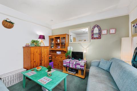 2 bedroom flat for sale, Gallowgate, Glasgow, G40