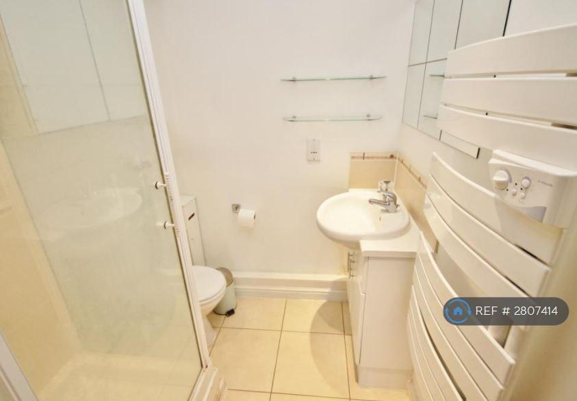 Bathroom 2