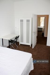 4 bedroom flat to rent, King Street, Aberdeen, AB24