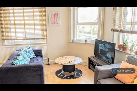 1 bedroom flat to rent, Brixton Road, Oval, SW9